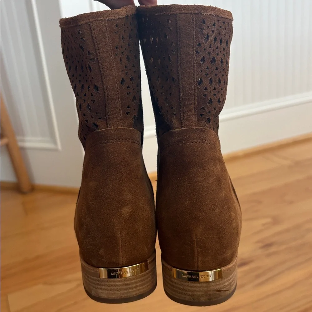 MICHAEL KORS Sunny Ankle Boots $195 Leather Suede Booties Caramel Brown 8.5 - Picture 8 of 16